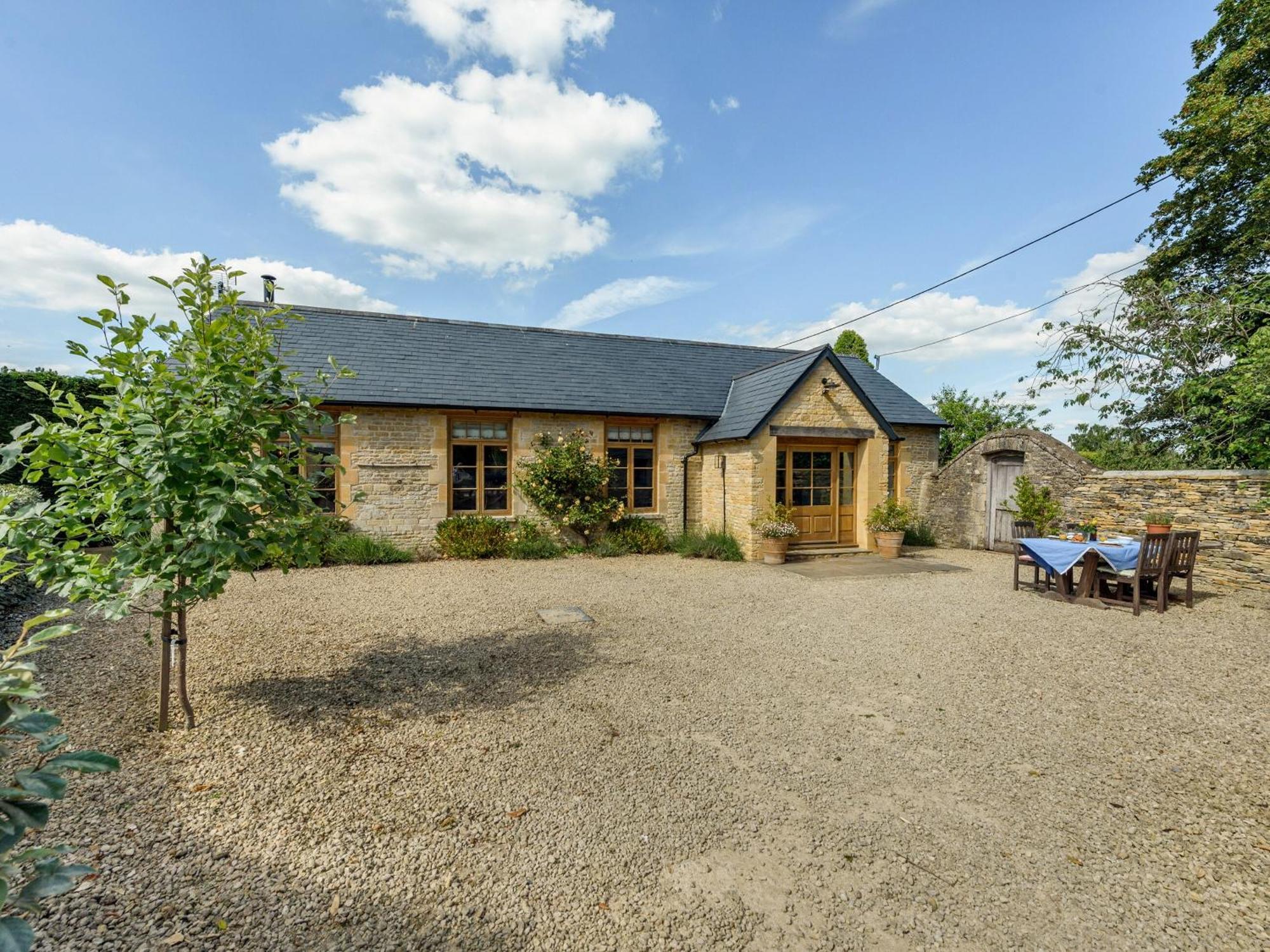 The Barn Villa Shipton under Wychwood Exterior photo