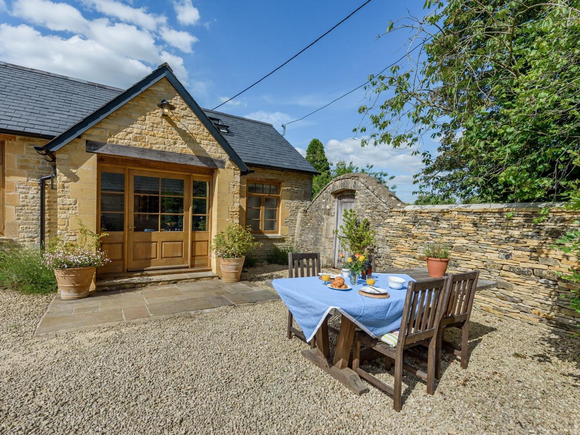 The Barn Villa Shipton under Wychwood Exterior photo